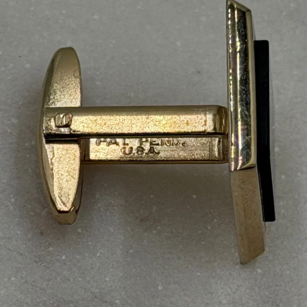 Foster gold tone